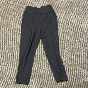 Athleta Charcoal Cropped Pants